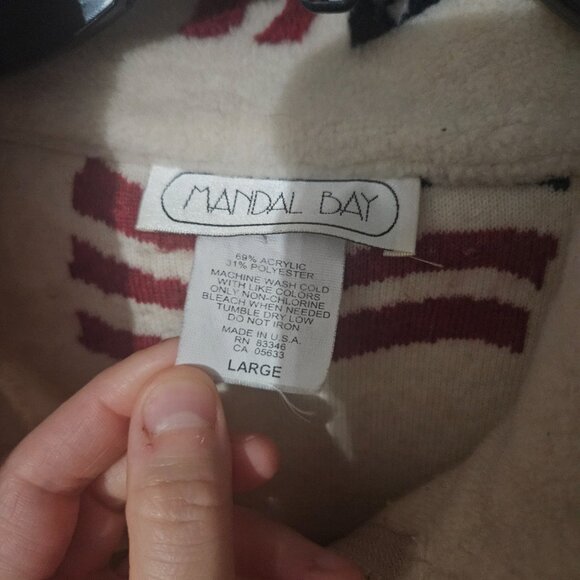 Large Vintage mandal bay flag zip up jacket - Picture 5 of 7